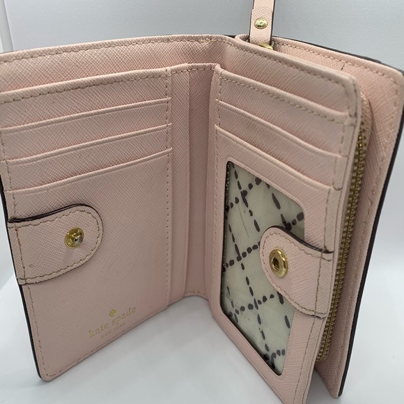 kate spade Handbags - Kate Spade Wallet